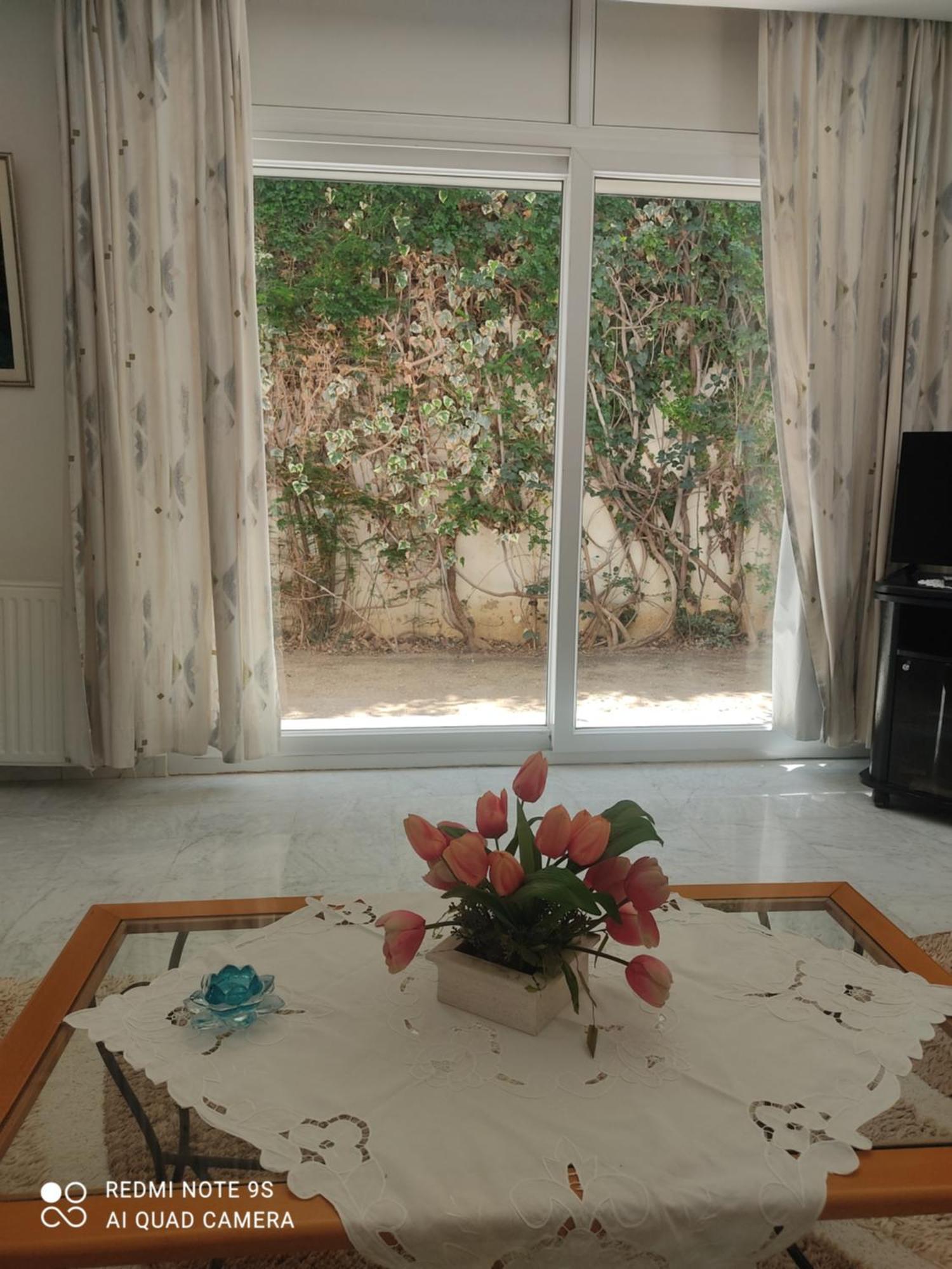 Etage De Villa Avec Jardin, Pres De L'Aireport Et Parking Prive Ariana Esterno foto