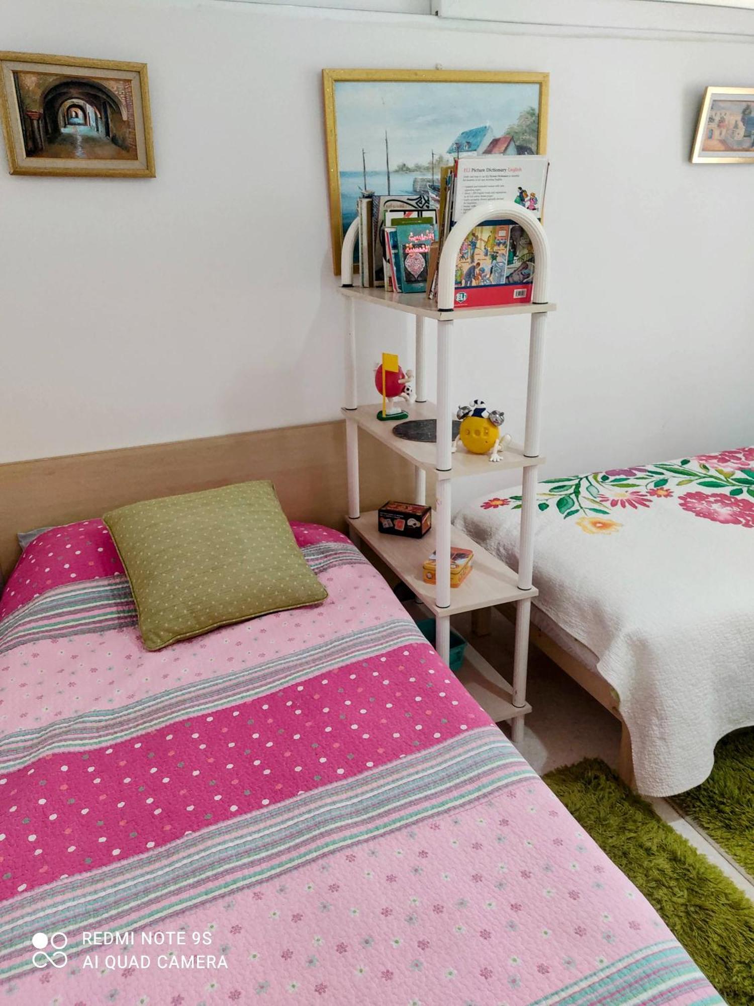 Etage De Villa Avec Jardin, Pres De L'Aireport Et Parking Prive Ariana Esterno foto